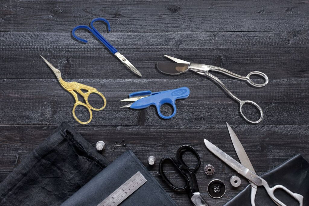 the-best-embroidery-scissors-for-your-next-project